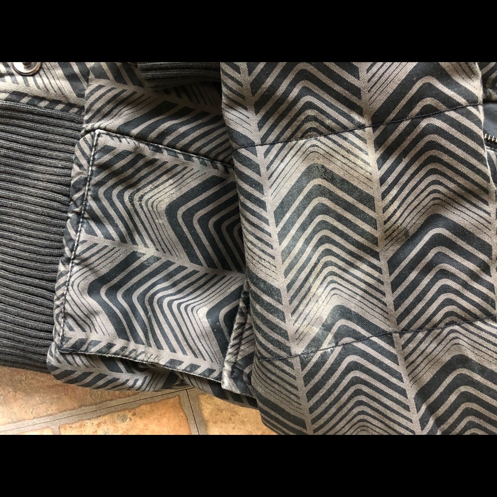 Volcom Jacket - image 2